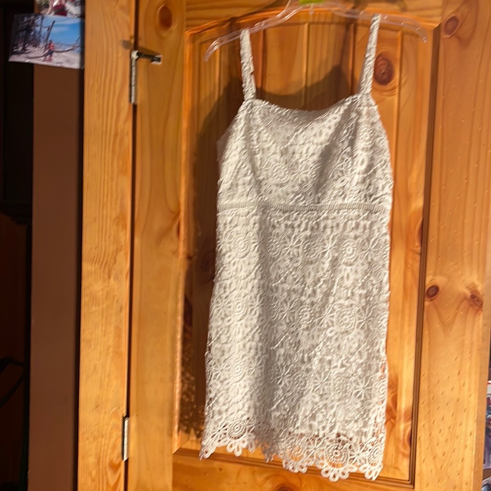 Hollister     Small      Dress Mini    $20